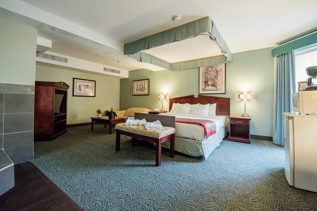 Harrison Lake Hotel Harrison Hot Springs Buitenkant foto
