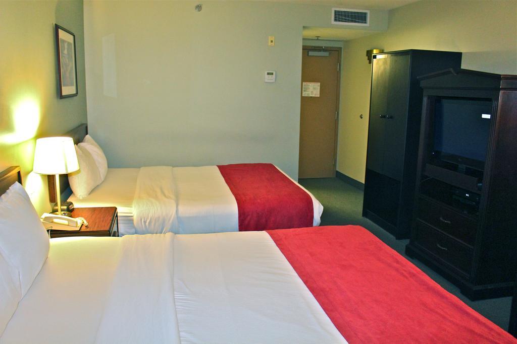 Harrison Lake Hotel Harrison Hot Springs Buitenkant foto